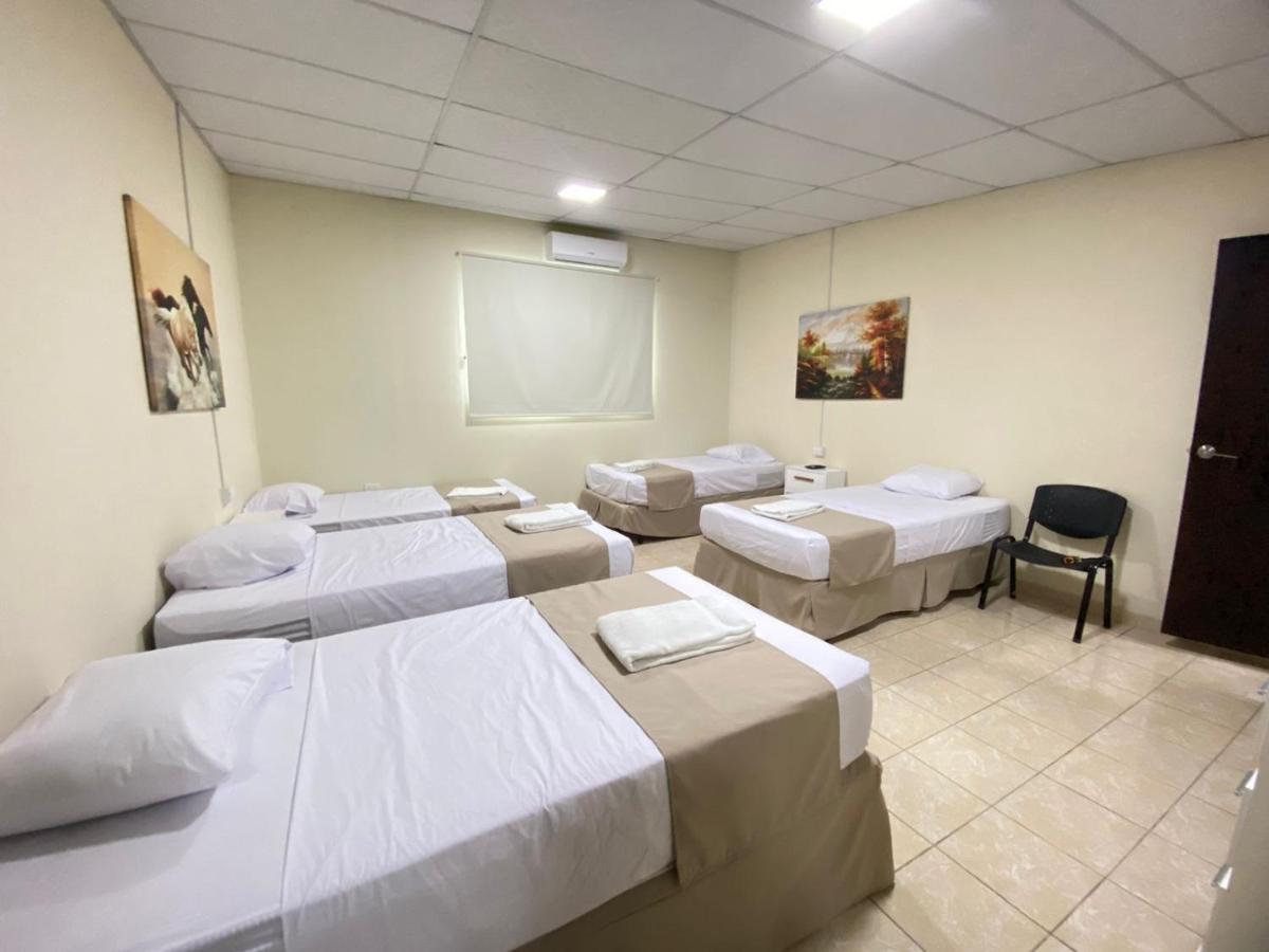 Hotel La Capilla - Suites & Apartments San Benito Сан Салвадор Екстериор снимка