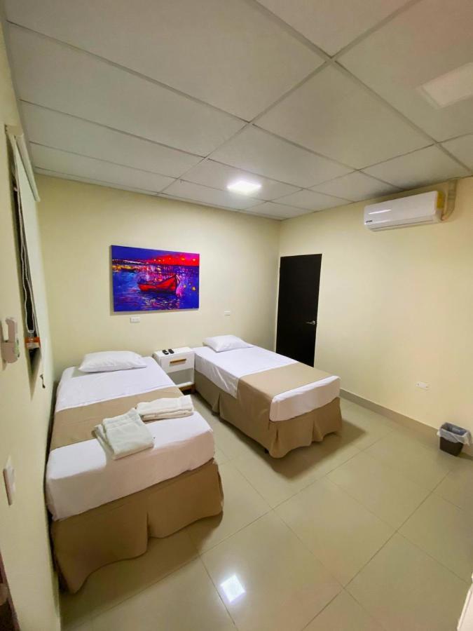 Hotel La Capilla - Suites & Apartments San Benito Сан Салвадор Екстериор снимка