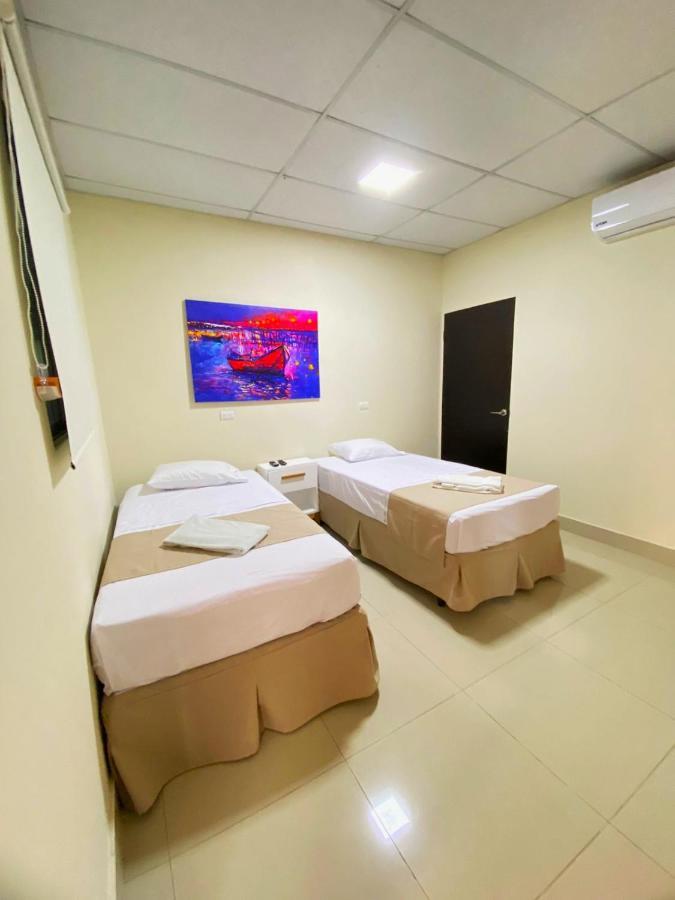 Hotel La Capilla - Suites & Apartments San Benito Сан Салвадор Екстериор снимка