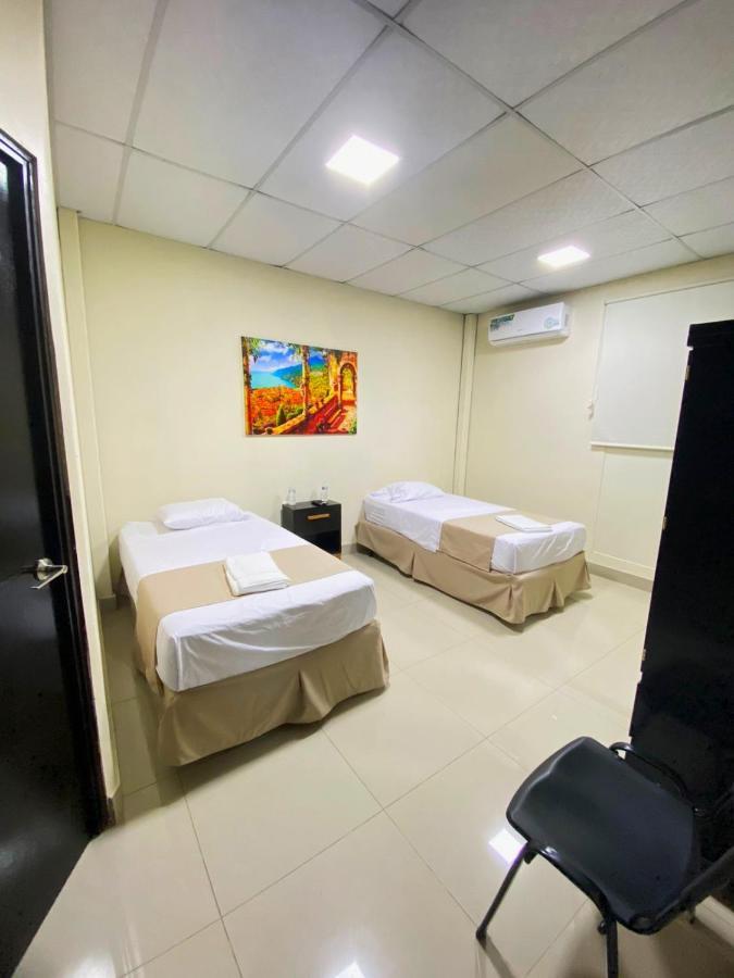 Hotel La Capilla - Suites & Apartments San Benito Сан Салвадор Екстериор снимка