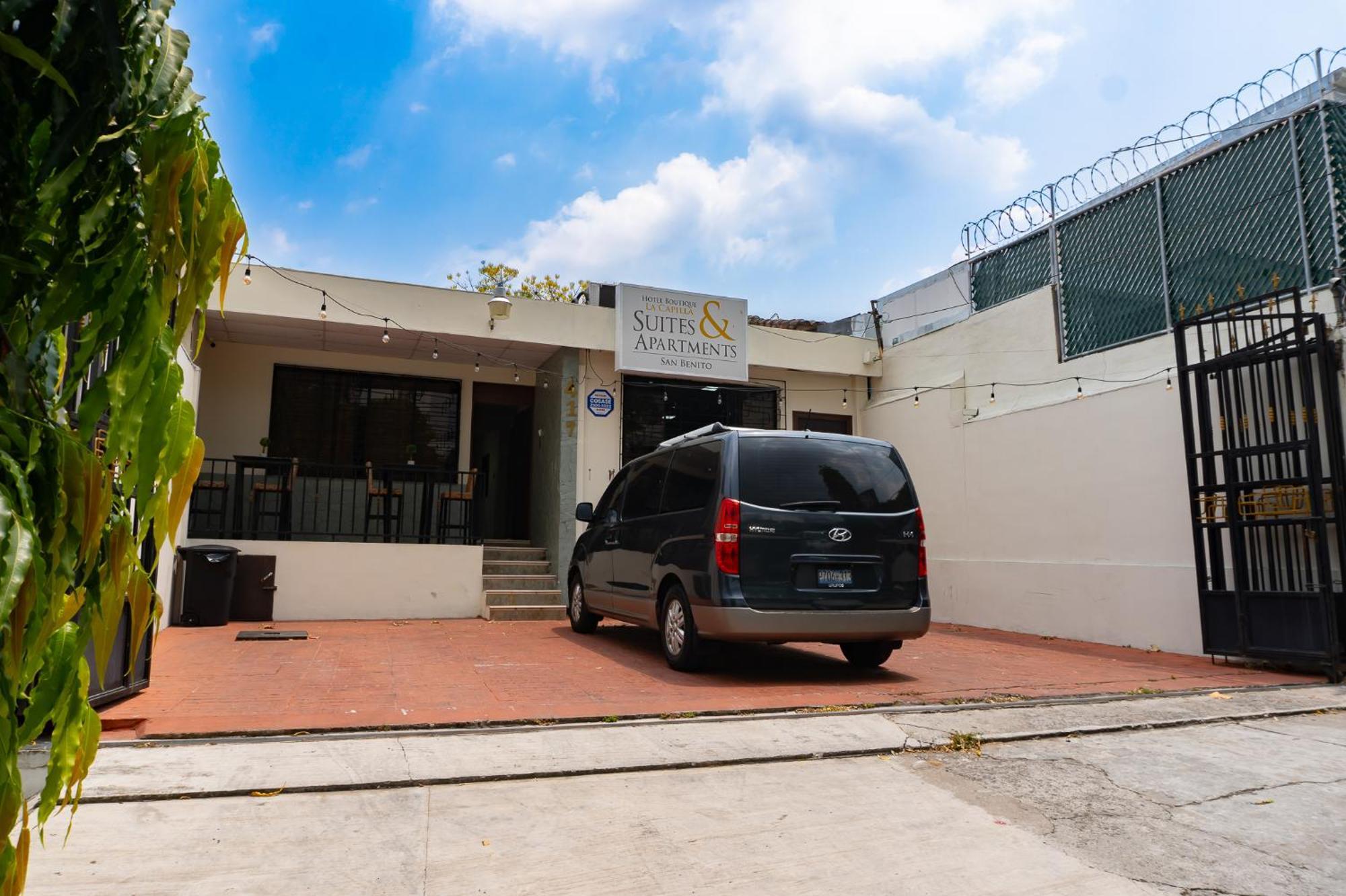 Hotel La Capilla - Suites & Apartments San Benito Сан Салвадор Екстериор снимка