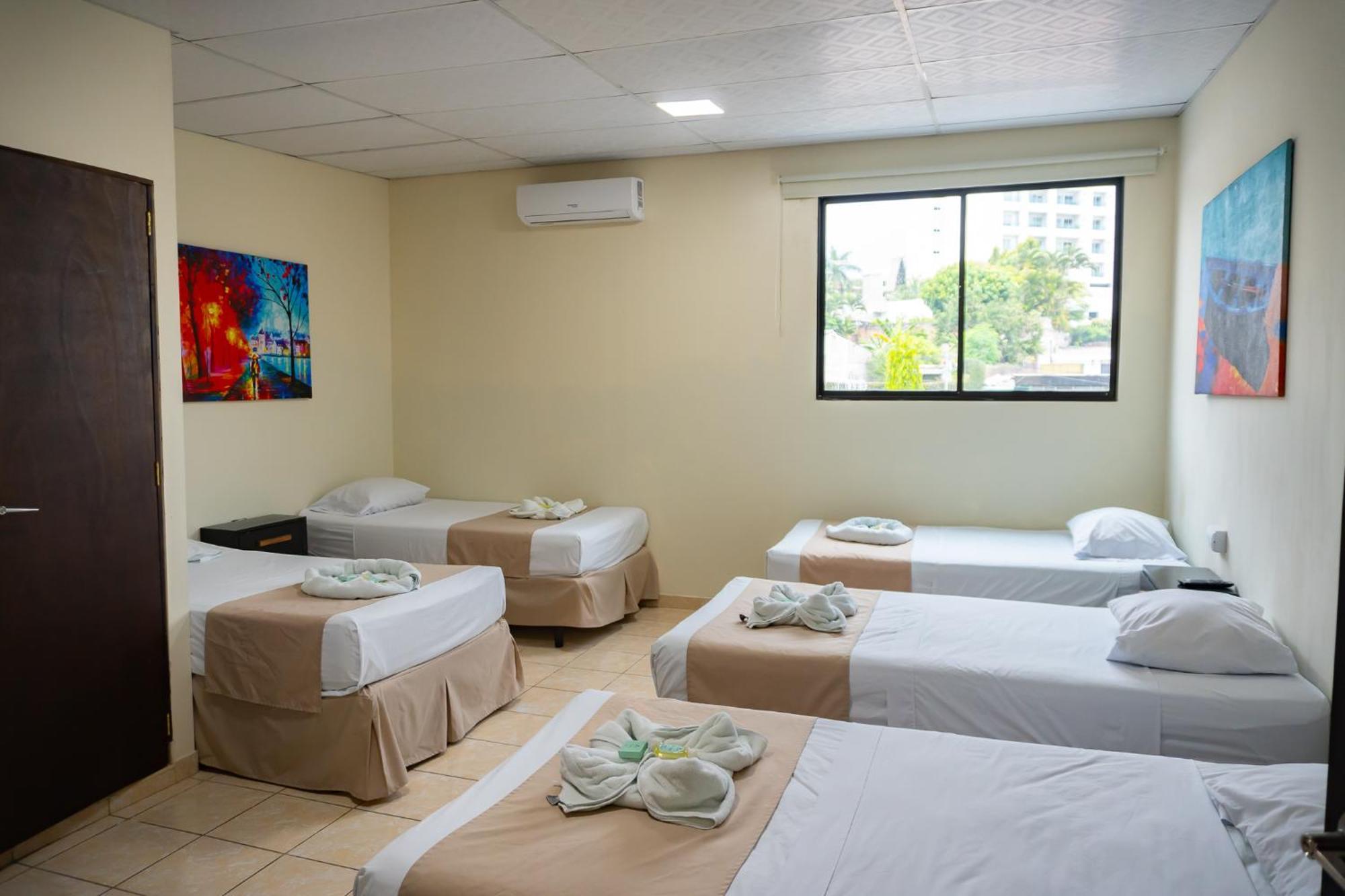 Hotel La Capilla - Suites & Apartments San Benito Сан Салвадор Екстериор снимка